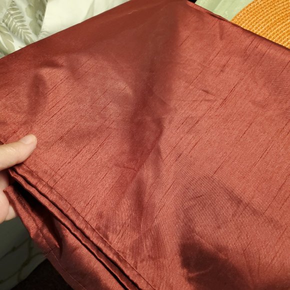 Drapes - Picture 5 of 5